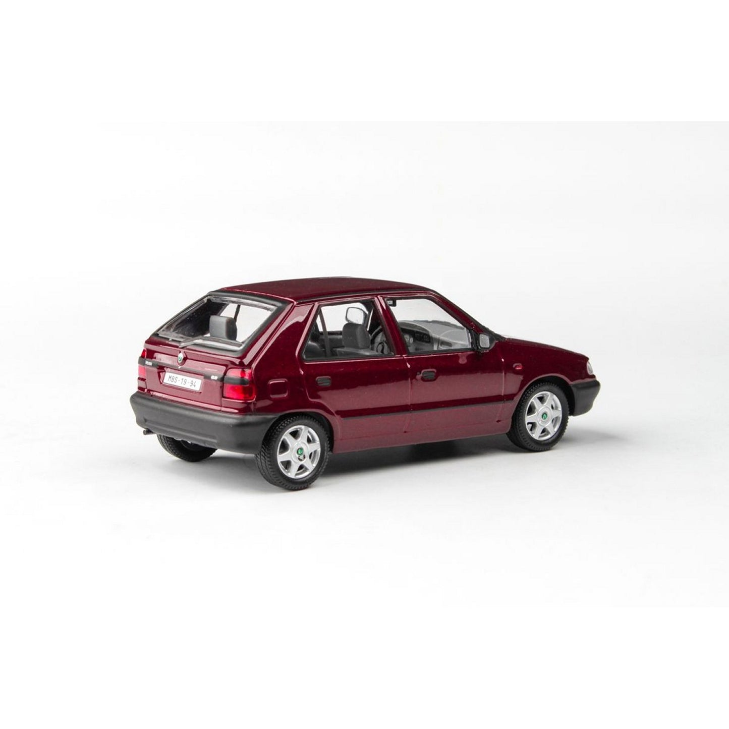 Skoda Felicia (1994) in Solitaire Red