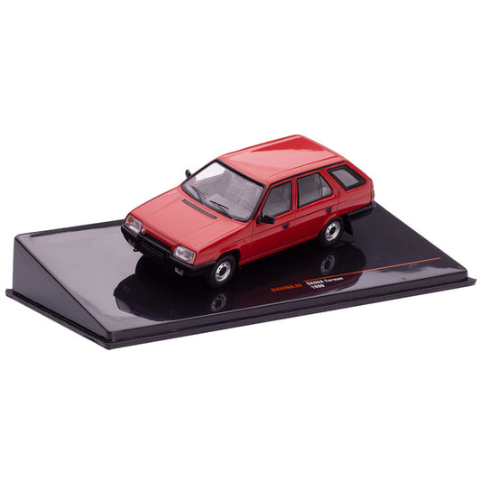 Skoda Forman (1990) in Red