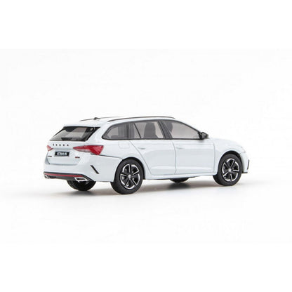 Skoda Octavia IV Combi RS (2020)