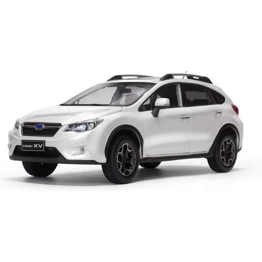 Subaru XV (2014) in Crystal White Pearl