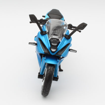 Suzuki GSX-8R in Blue