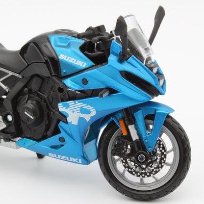 Suzuki GSX-8R in Blue