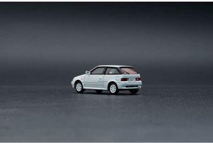 Suzuki Swift (RHD 1989) in White