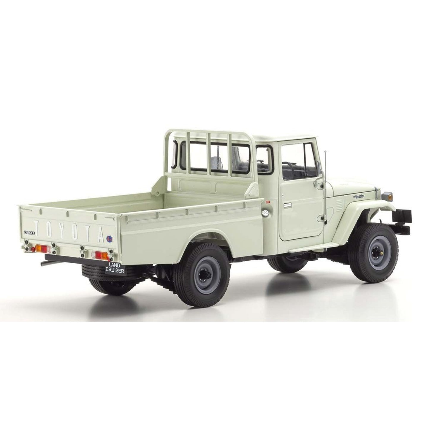 Toyota Land Cruiser 40 Pickup in White
