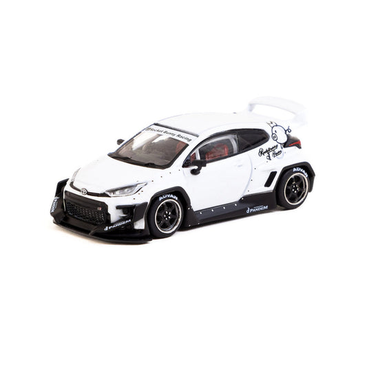 Toyota Pandem Yaris in White