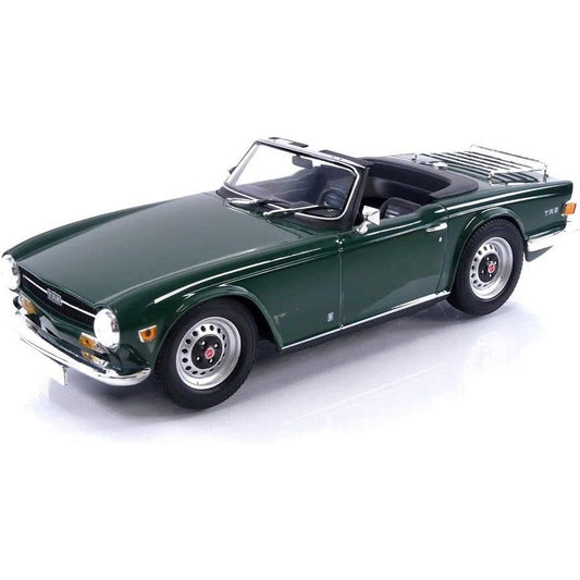 Triumph TR6 (1969) in Dark Green