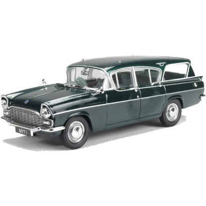 Vauxhall Cresta Estate (Queen Elizabeth) in Green