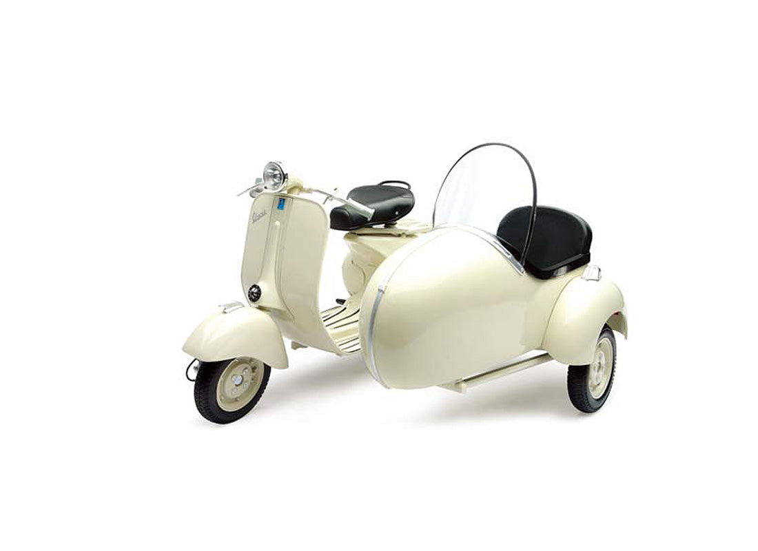 Vespa 150 VL 1T with Sidecar (1955) in Cream