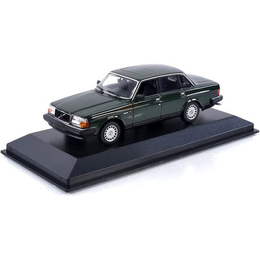 Volvo 240GL (1986) in Green