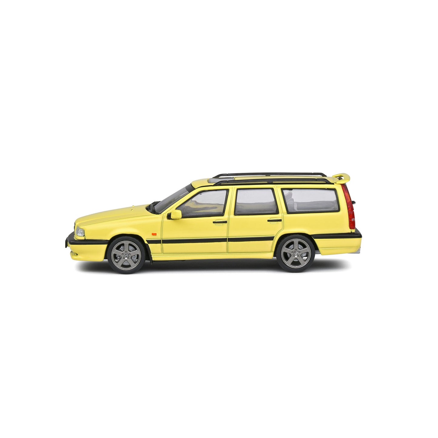 Volvo 80 T-5R (2.3l 20V Turbo) in Yellow