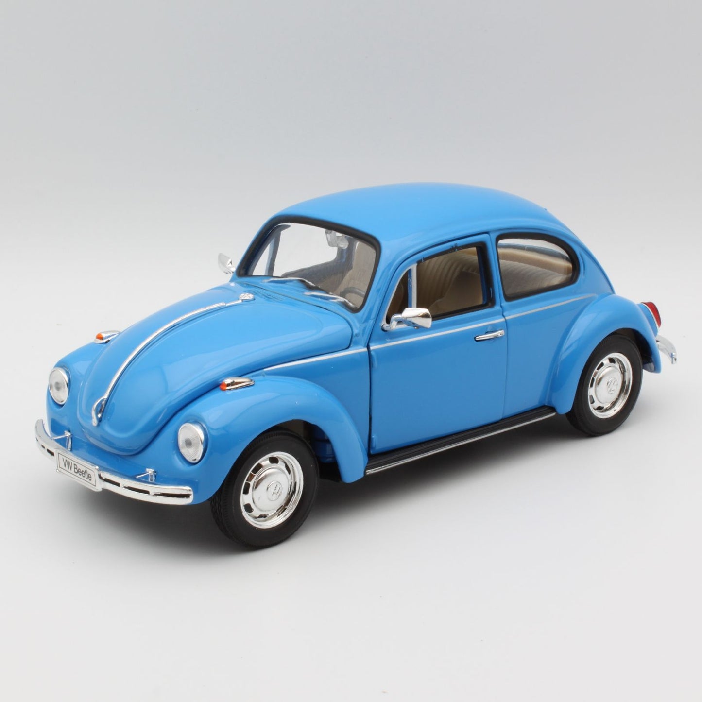 VW Beetle (Hard Top) in blue