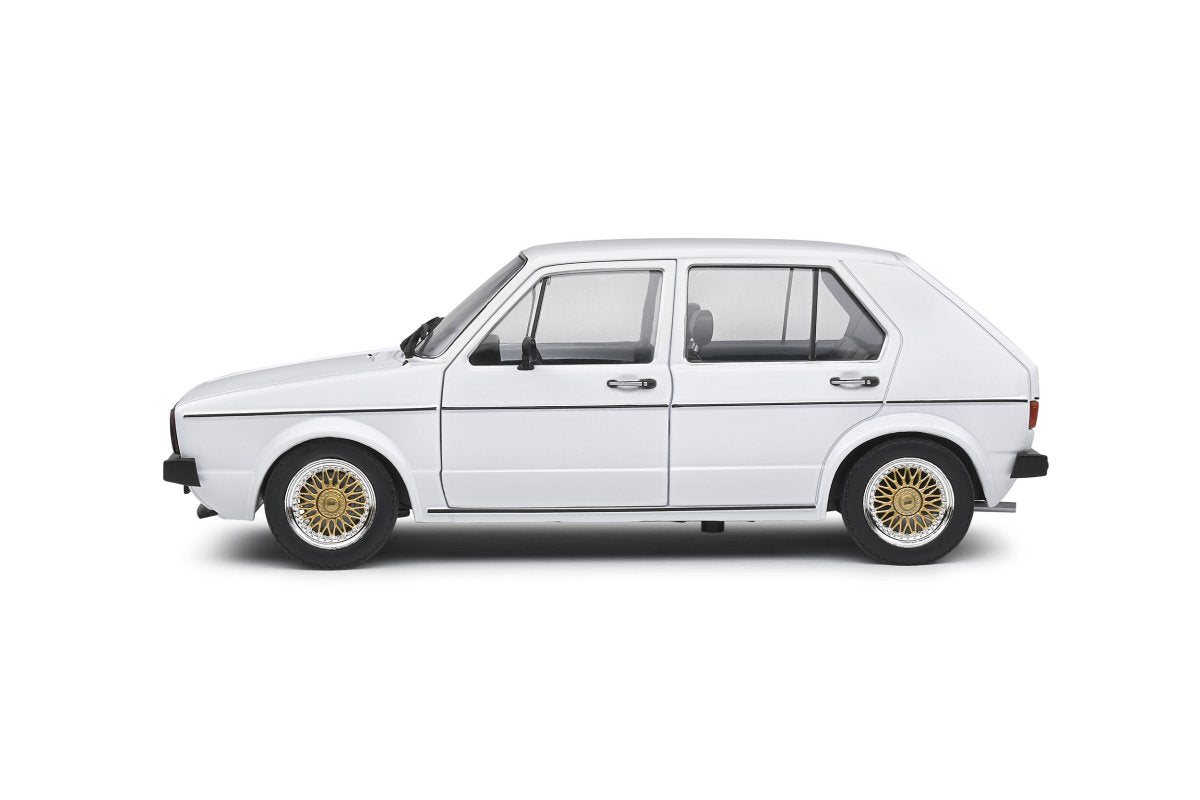 VW Golf (LHD - Custom 1983) in White