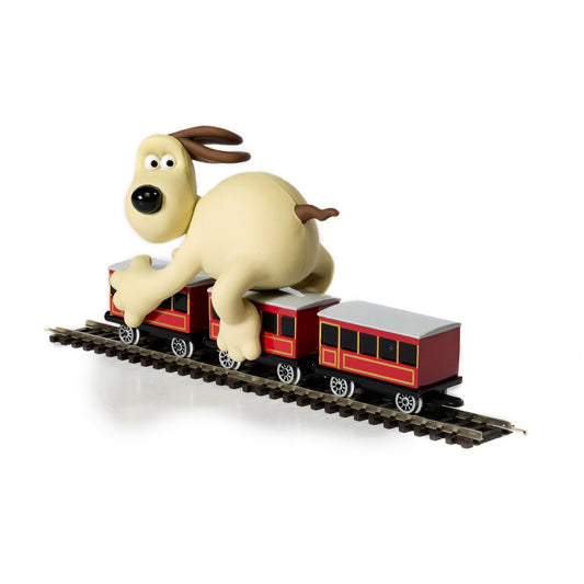 Gromit and Coaches Diorama Figure Set From Wallace and Gromit The Wrong Trousers