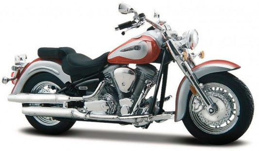 Yamaha Road Star Silverado (2001) in Red