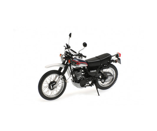Yamaha XT 500 (1986) in Dark Blue and White