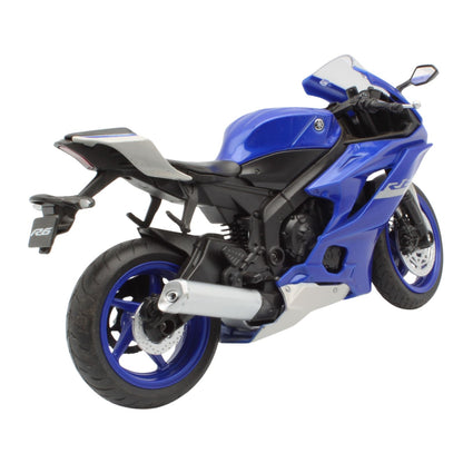 Yamaha YSF R6 in blue