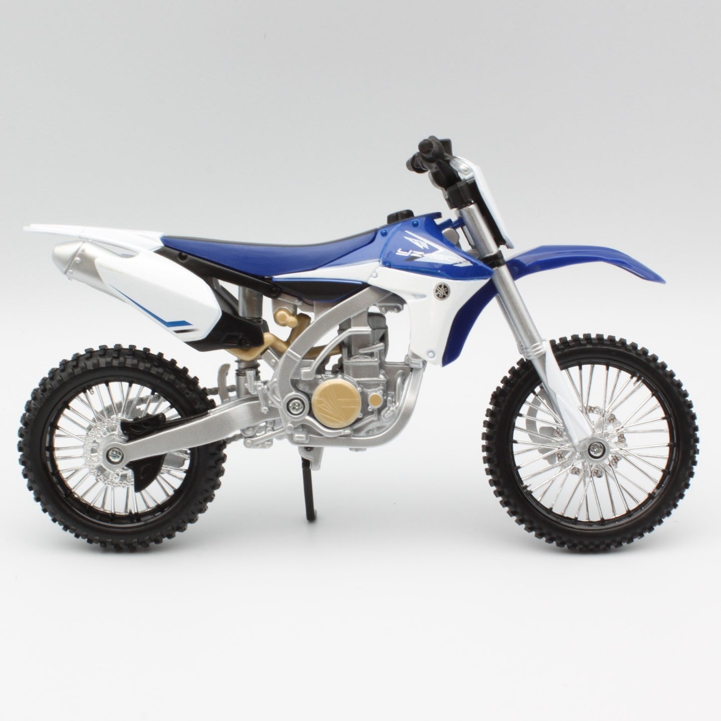 Yamaha YZ 450F in Blue